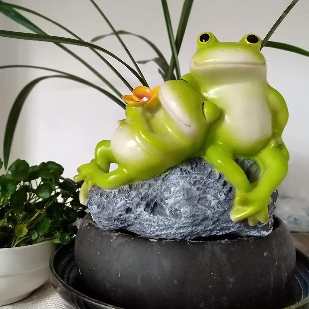 Sculpture Tabletop Statue 2pcs Couple Frog Statue Resin Sculpture Crafts Model Animal Statuette Outdoor Balcony Flower Pot Garden Pavilion Pond Decoration Gift