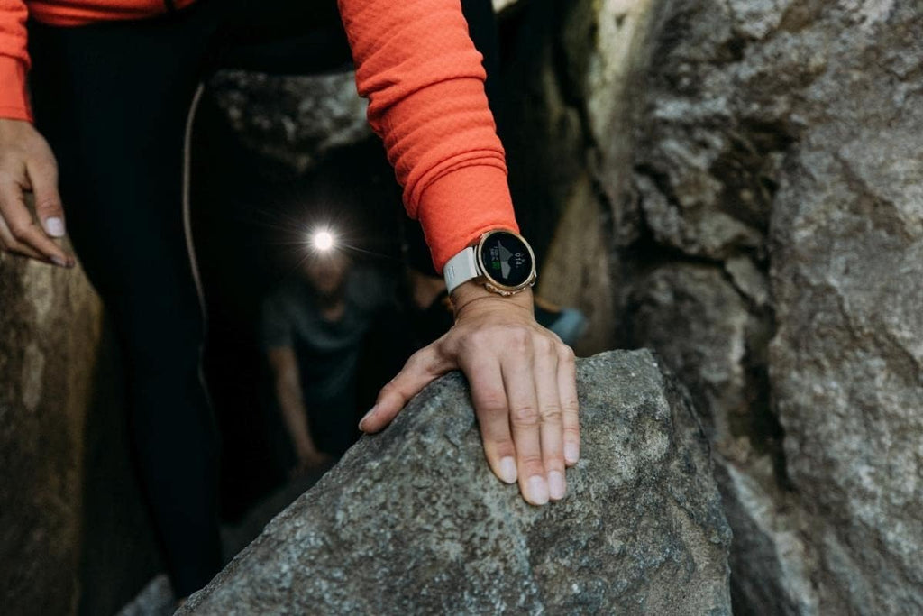 POLAR Grit X Pro - GPS Multisport Smartwatch - Military Durability, Sapphire Glass, Wrist-Based Heart Rate, Long Battery Life, Navigation - Ideal for Outdoor Sports, Trail Running, Hiking, Black