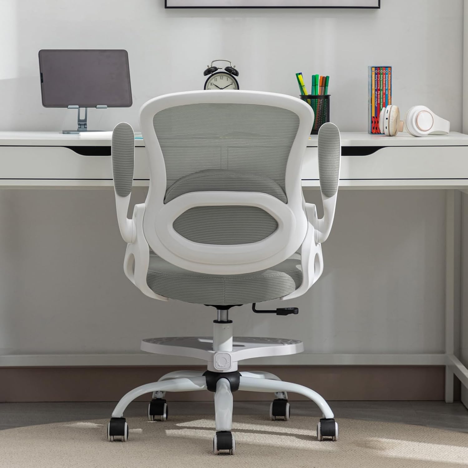 Kids Desk Chair,Ergonomic Study Chair with Adjustable Height,Swivel Mesh Desk Chair with Wheels,Home Office Chair for Children in Home Bedroom Grey