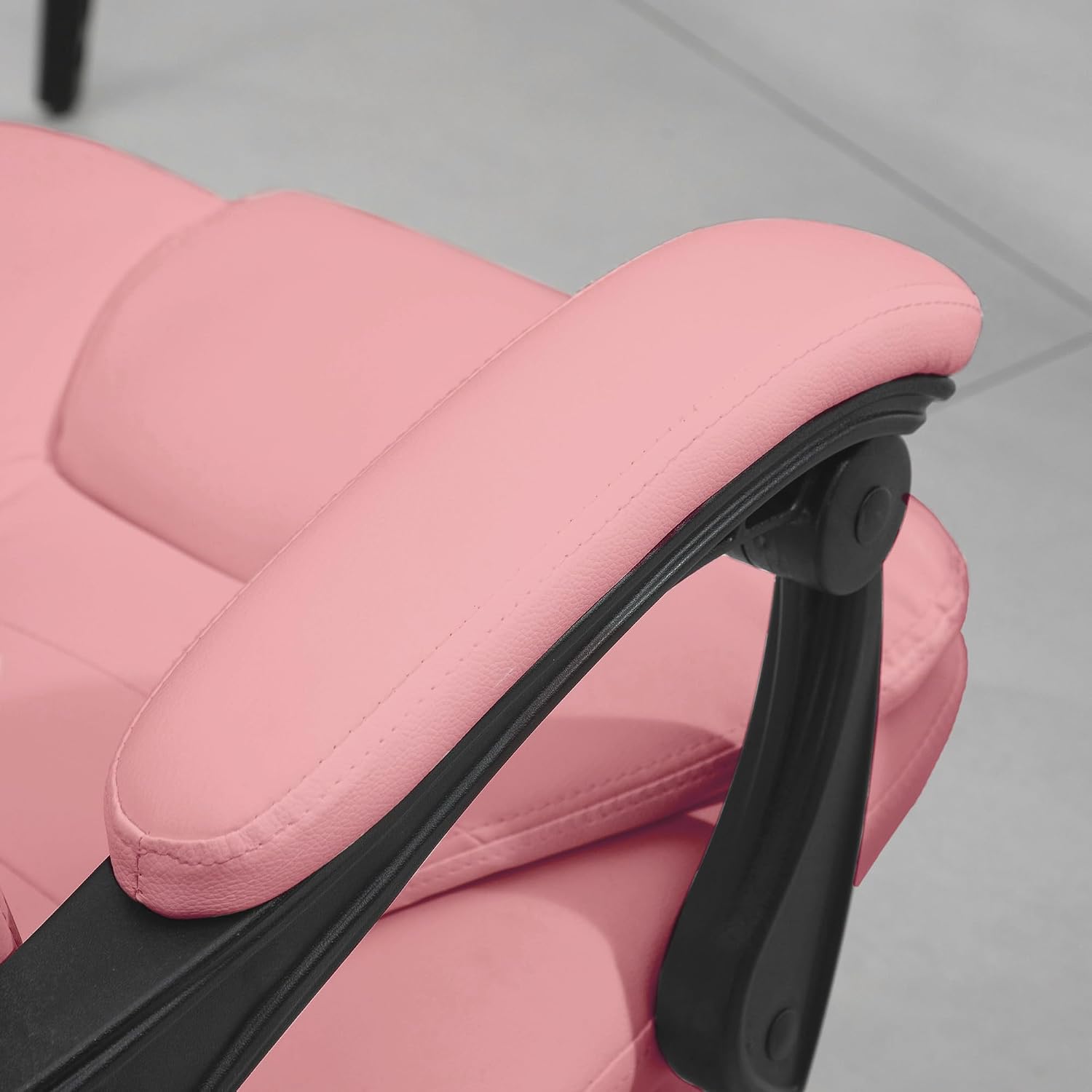 Vinsetto 7-Point Vibrating Massage Office Chair, High Back Computer Chair with Lumbar Support, Footrest, Reclining Back, Adjustable Height, Pink