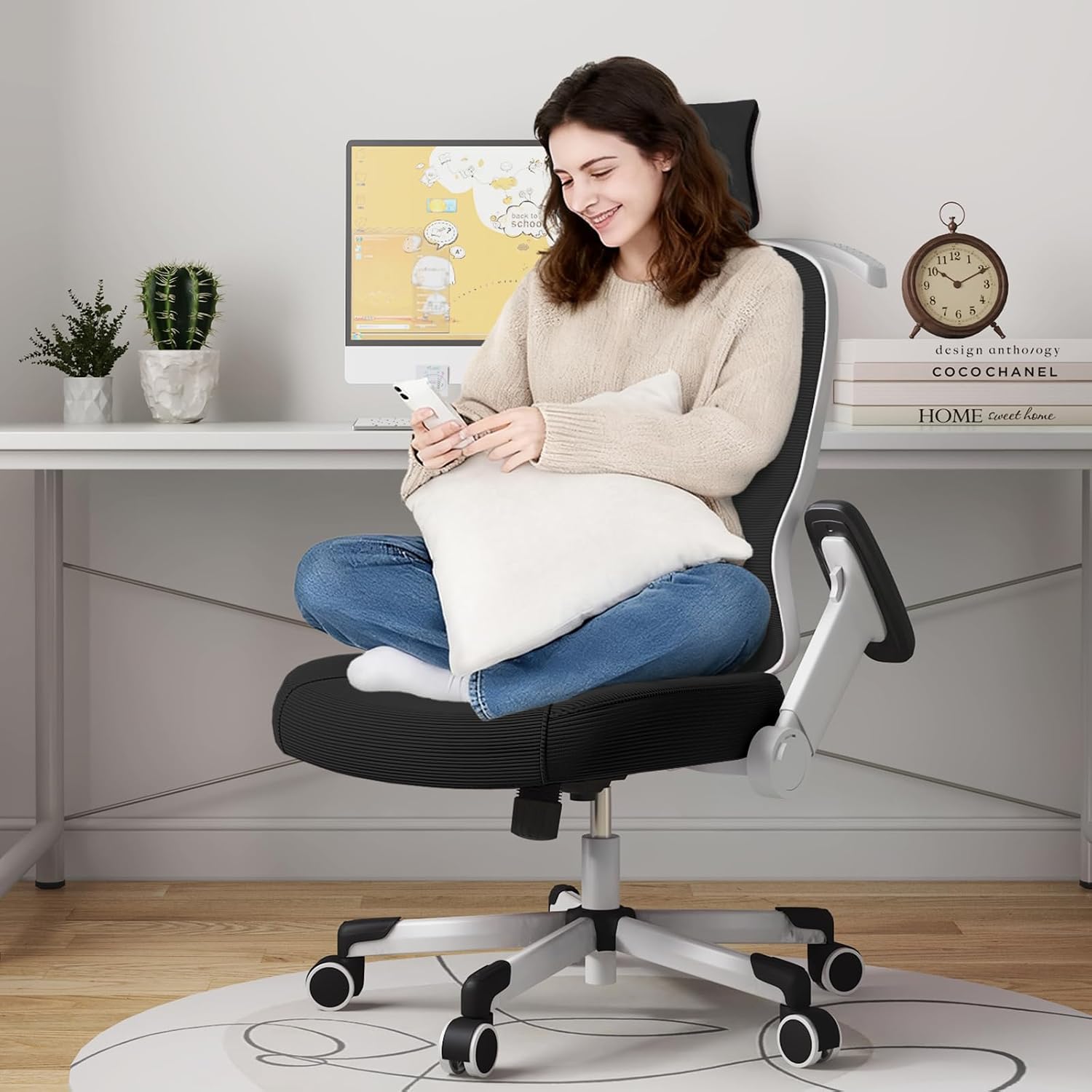 Ergonomic Office Chair Reclining Gaming Chair Adjustable Lumbar Support 6D Armrest Headrest Breathable Mesh Swivel Computer Chairs Home Task Desk Chair Wheels Coat Hanger Tilt Lock Cross Legged Chair
