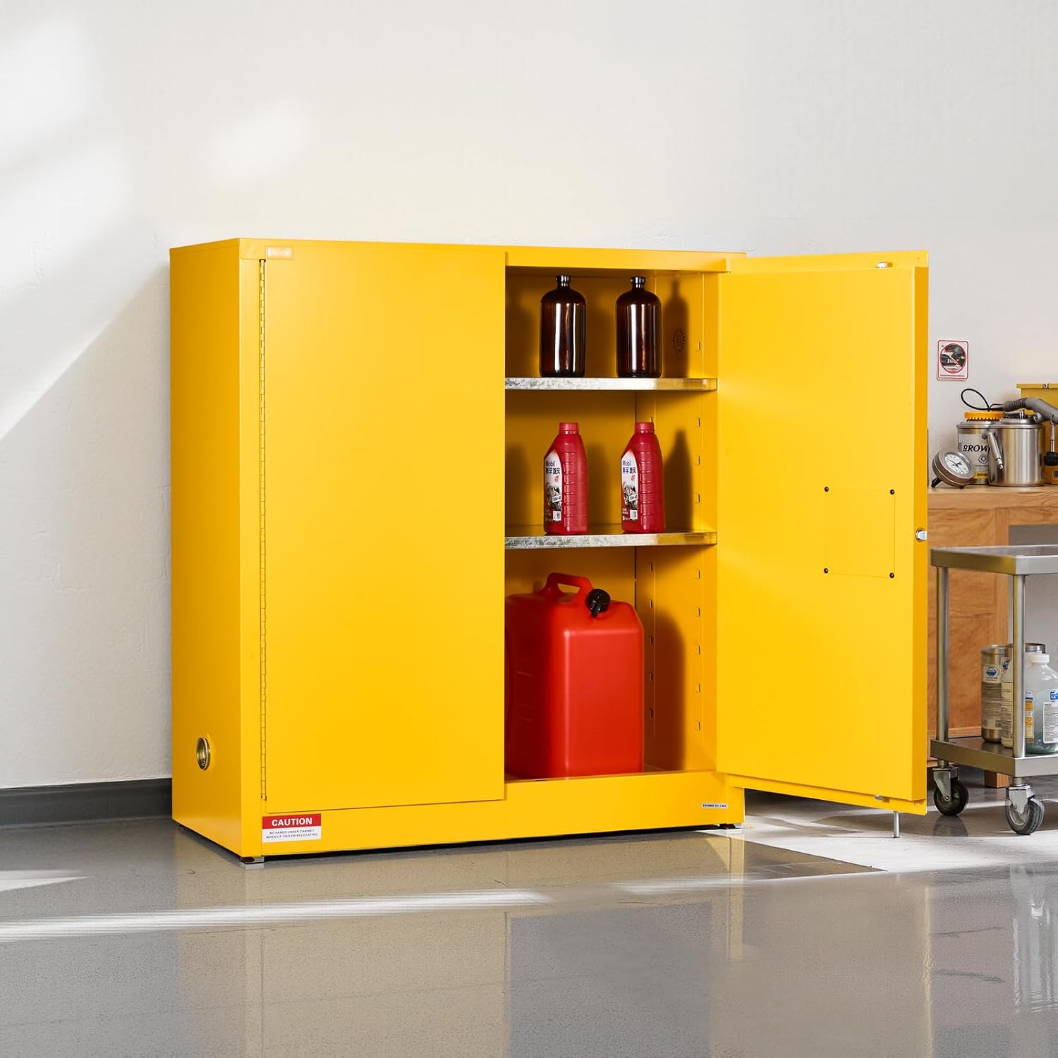 VEVOR Flammable Cabinet 18' x 43' x 46', 29 Gallon Flammable Storage Cabinet with Adjustable Shelf, Cold-Rolled and Galvanized Steel Fire Cabinets, for Commercial Industrial Home Use, Yellow