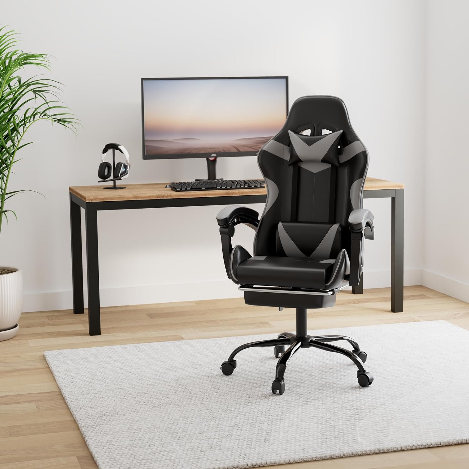 YSSOA Gaming Chair, Computer Chair with Footrest, Height Adjustable & 90°-135° Tilt Function, Swivel Recliner Ergonomic Racing Style Video Game Chair with Lumbar Support (Black/Grey)