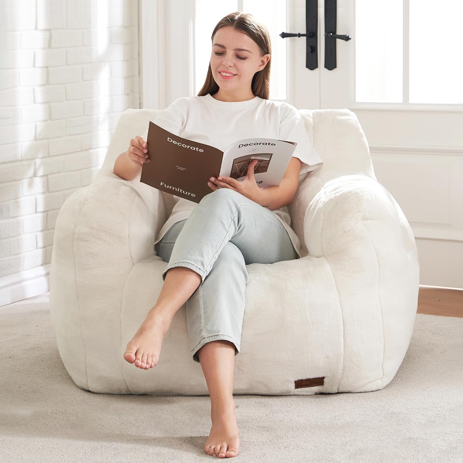 Hobestluk Bean Bag Chair for Adult Small Bean Bag Chairs with Arms Furry Beanbag Chair with Foam Filler Stuffed Bean Bag Sofa for Reading in Bedroom Living Room and Dorms(White)