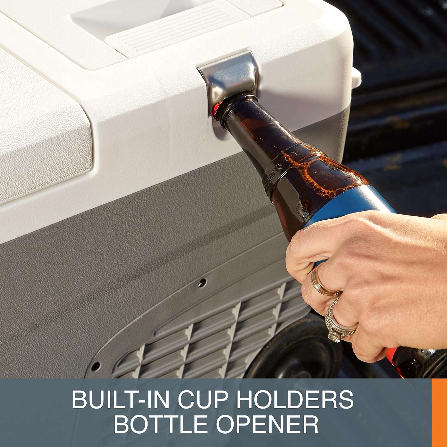 Worx Electric & Battery Powered Cooler with Power Share