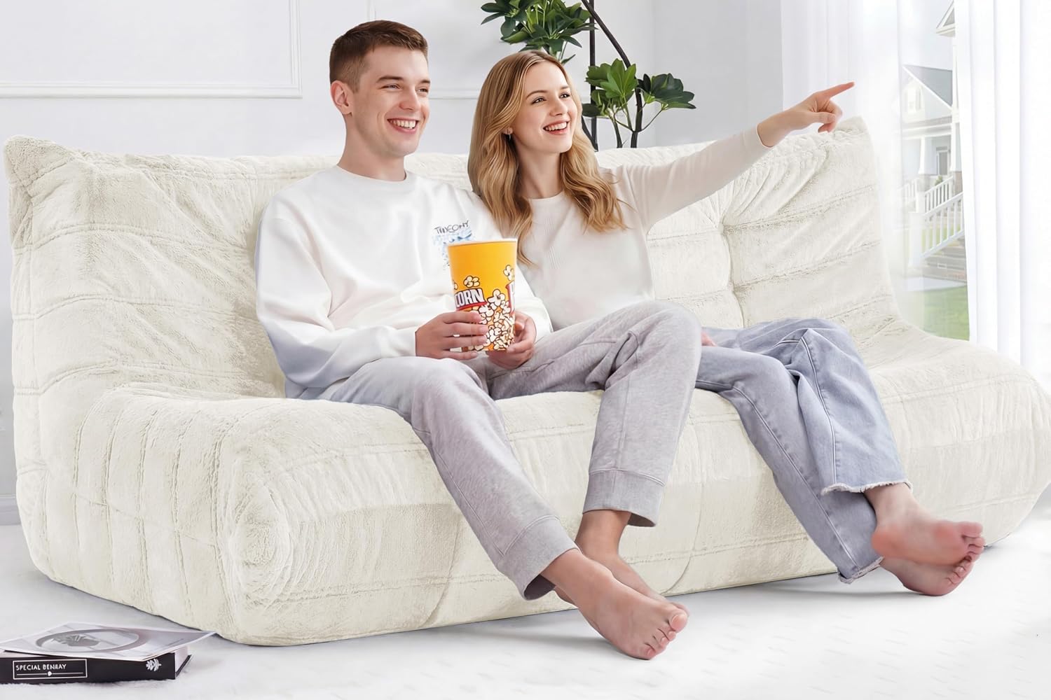 Bean Bag 3-Seater Chair Big Sofa Beanbag Chair for Adults Fireside Chair Bean Bag Lounger with Memory Foam Filled for Home,Apartment or Gaming Venue（Beige Plush）