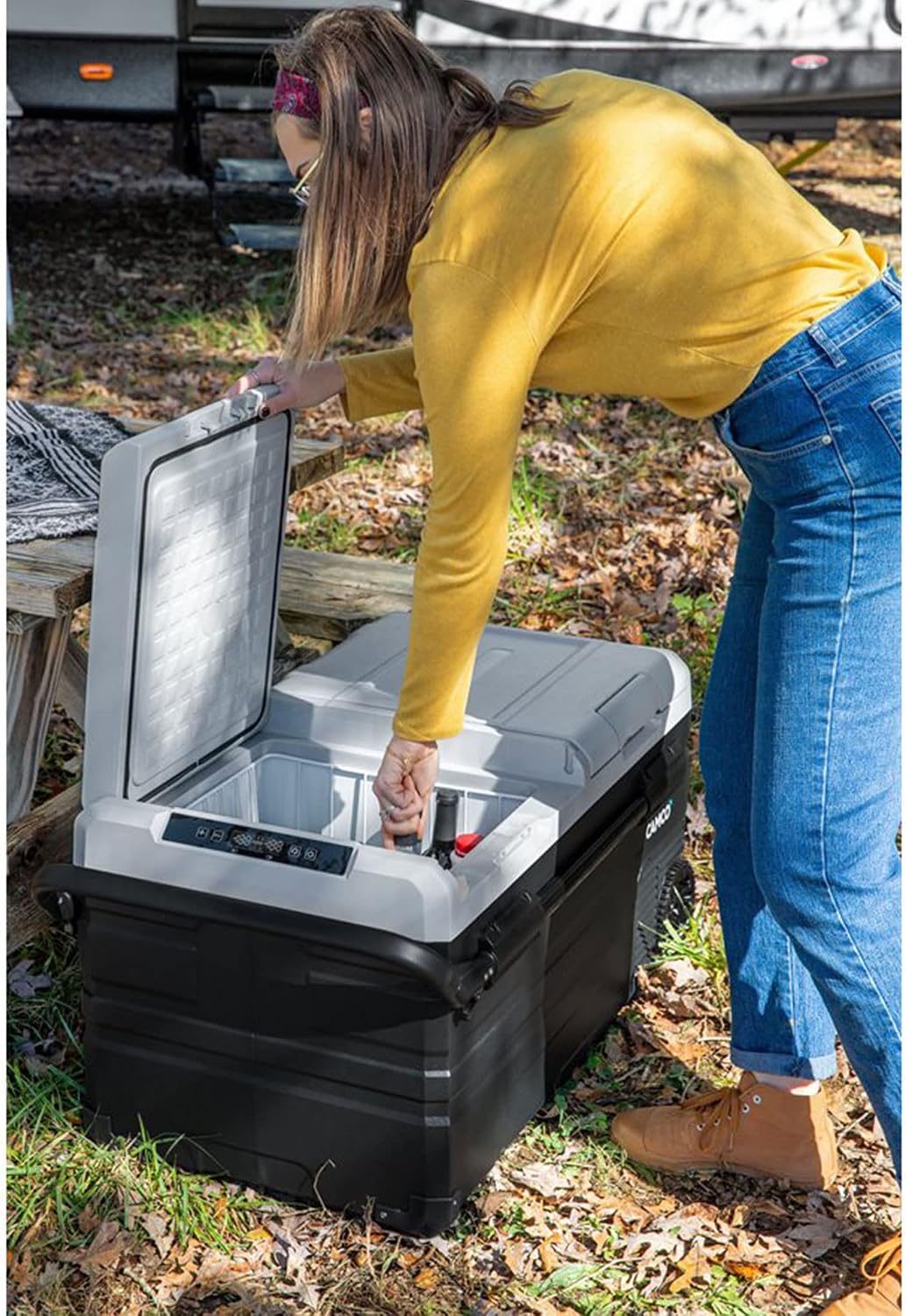 Camco 51522 CAM-950 Portable Refrigerator, AC 110V/DC 12V Compact Fridge/Freezer with Dual Zone Cooling, 95-Liter - Keeps Food and Drinks Cold While On-the-Go - Ideal for Road Trips, RVing, Camping