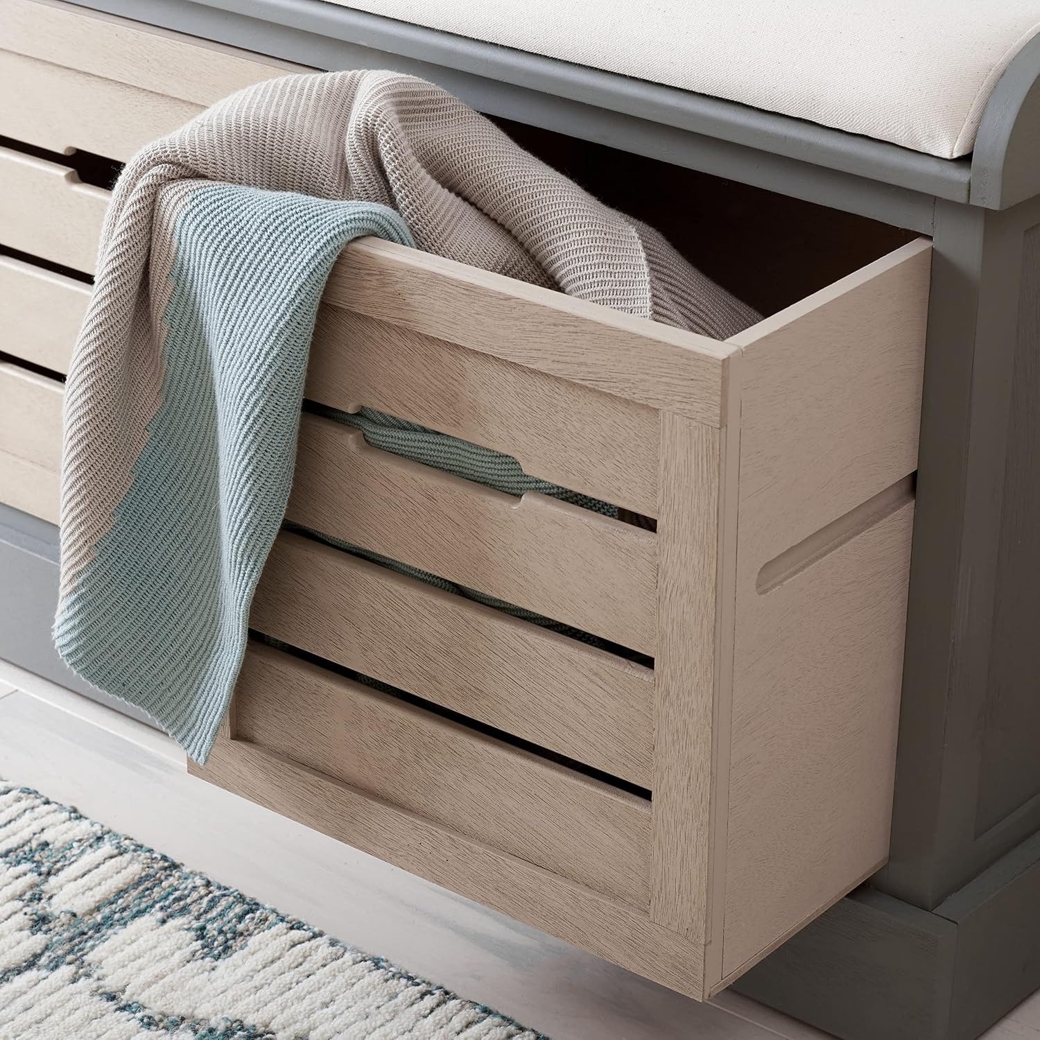 SAFAVIEH Home Collection – Briar 3-Drawer Upholstered Storage Bench, Farmhouse Entryway Accent Bench with Cushion Top, Distressed Grey Frame & Sand Drawer Fronts (BCH5700C)