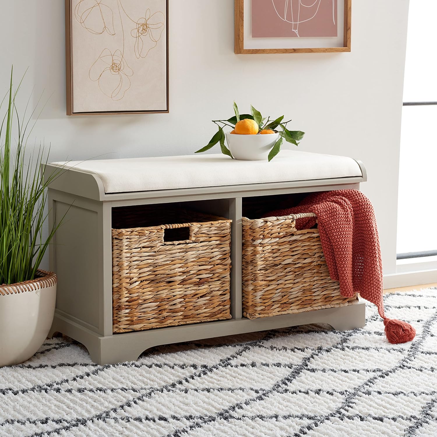 SAFAVIEH Home Collection – Freddy Vintage Grey Storage Bench with Wicker Baskets & Cushion, Entryway Seating Bench, Fully Assembled (AMH5736F)