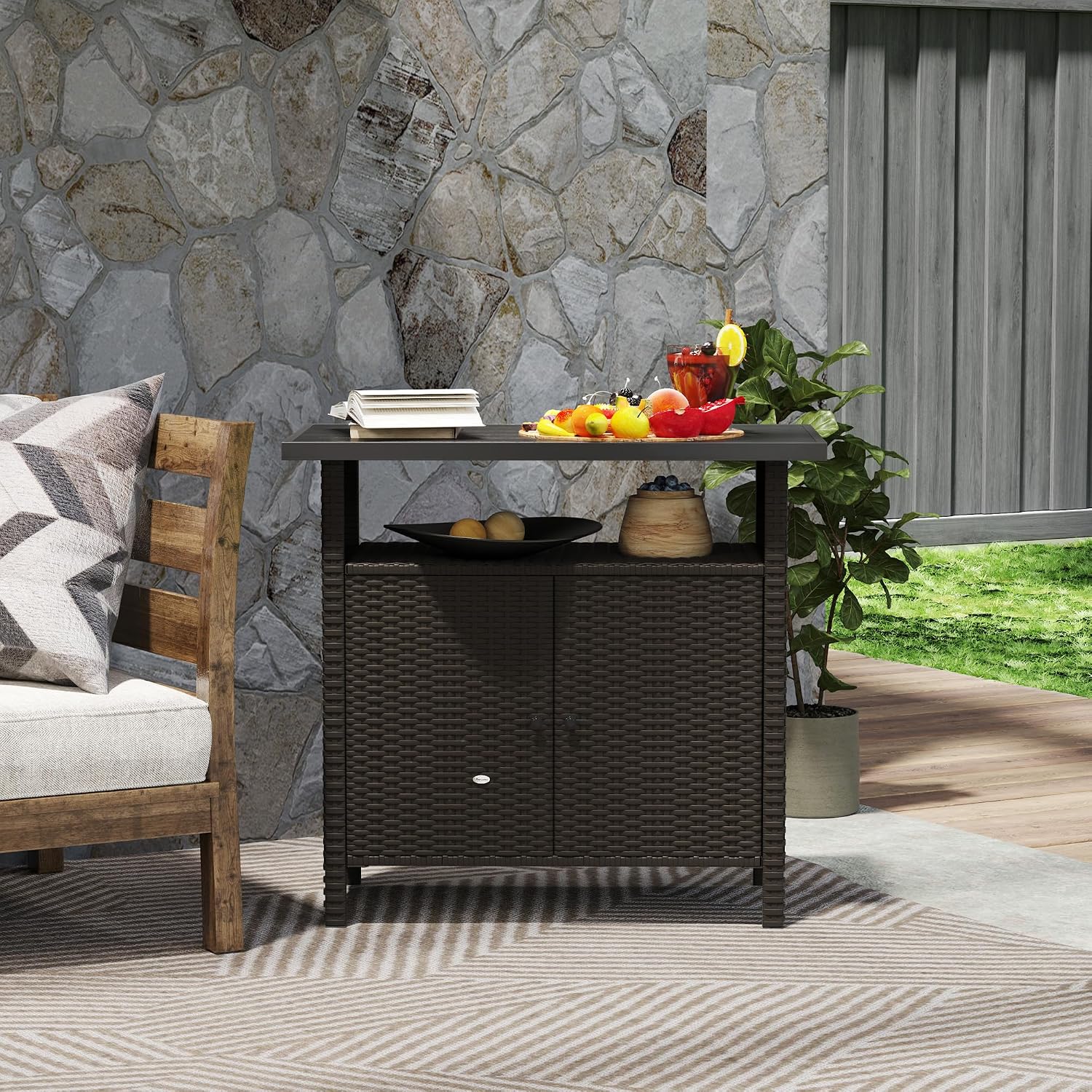 Outsunny Wicker Outdoor Storage Cabinet, Rattan Outdoor Bar Table with 2 Doors and Shelf, Outdoor Buffet Cabinet Sideboard with Metal Slatted Countertop for Poolside, Patio, Backyard, Dark Coffee