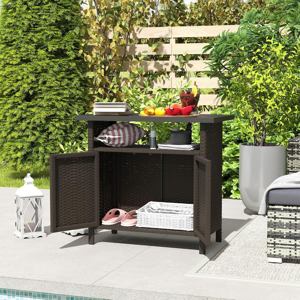 Outsunny Wicker Outdoor Storage Cabinet, Rattan Outdoor Bar Table with 2 Doors and Shelf, Outdoor Buffet Cabinet Sideboard with Metal Slatted Countertop for Poolside, Patio, Backyard, Dark Coffee